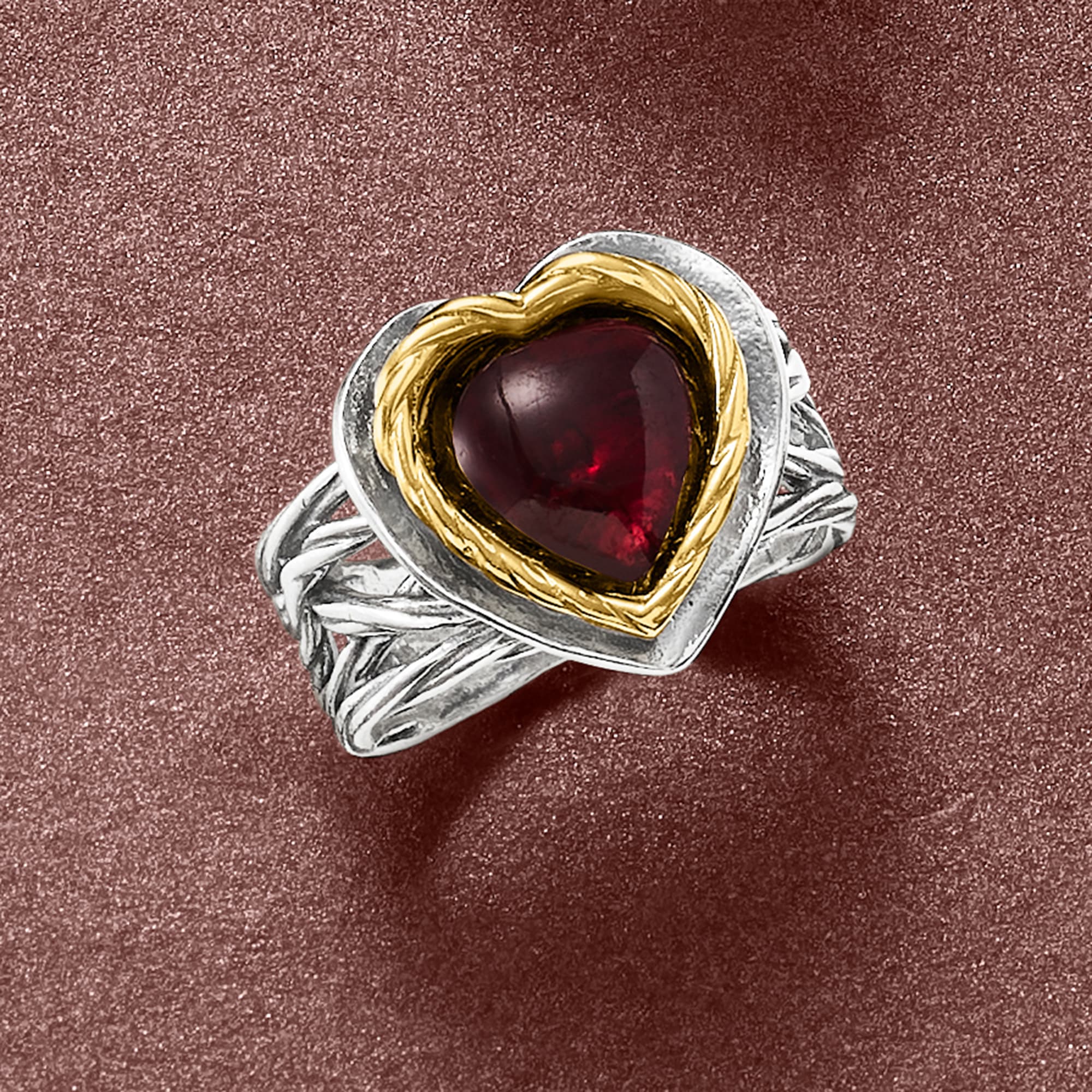 Heart shaped garnet ring gold sale