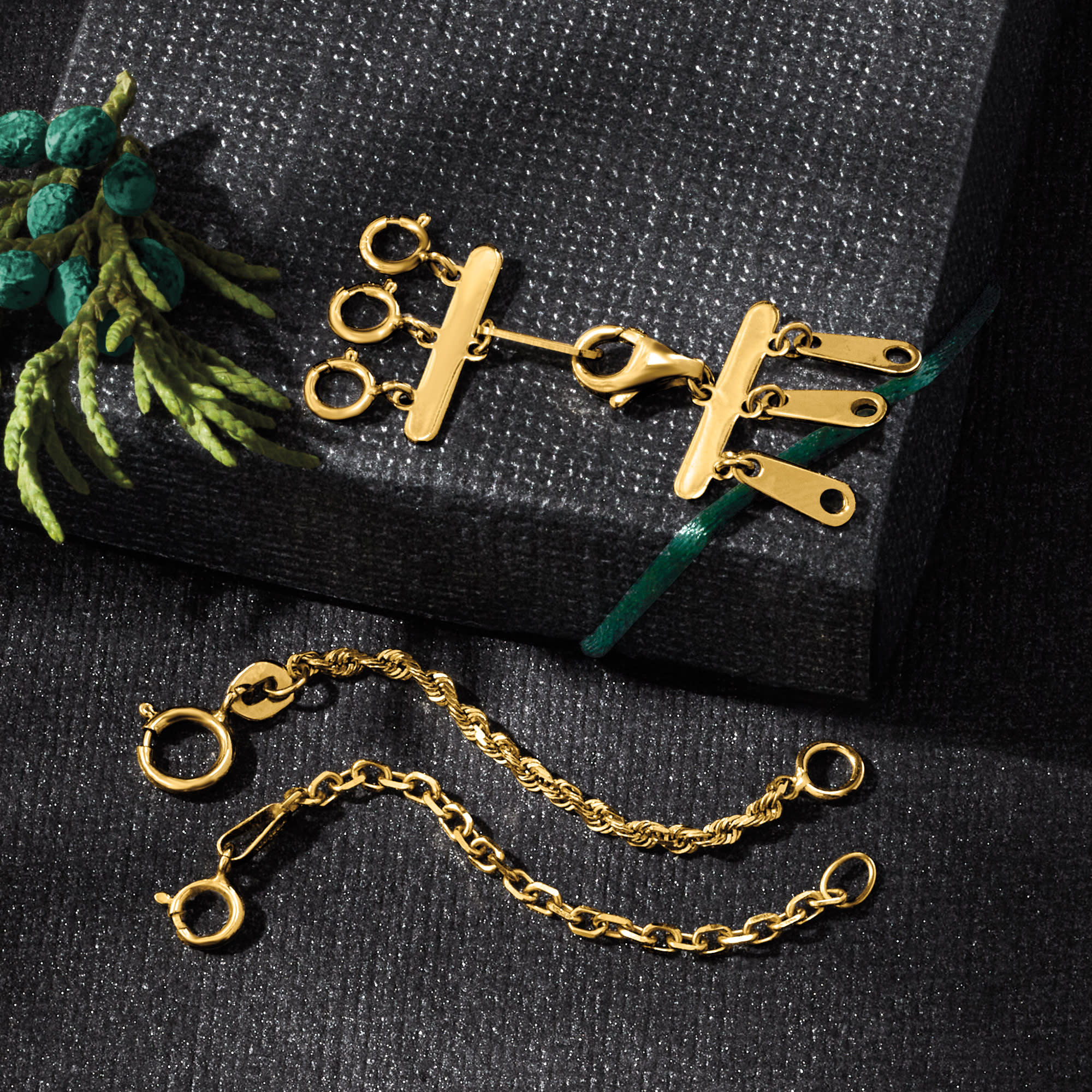 Necklace layering hotsell clasp 14k gold