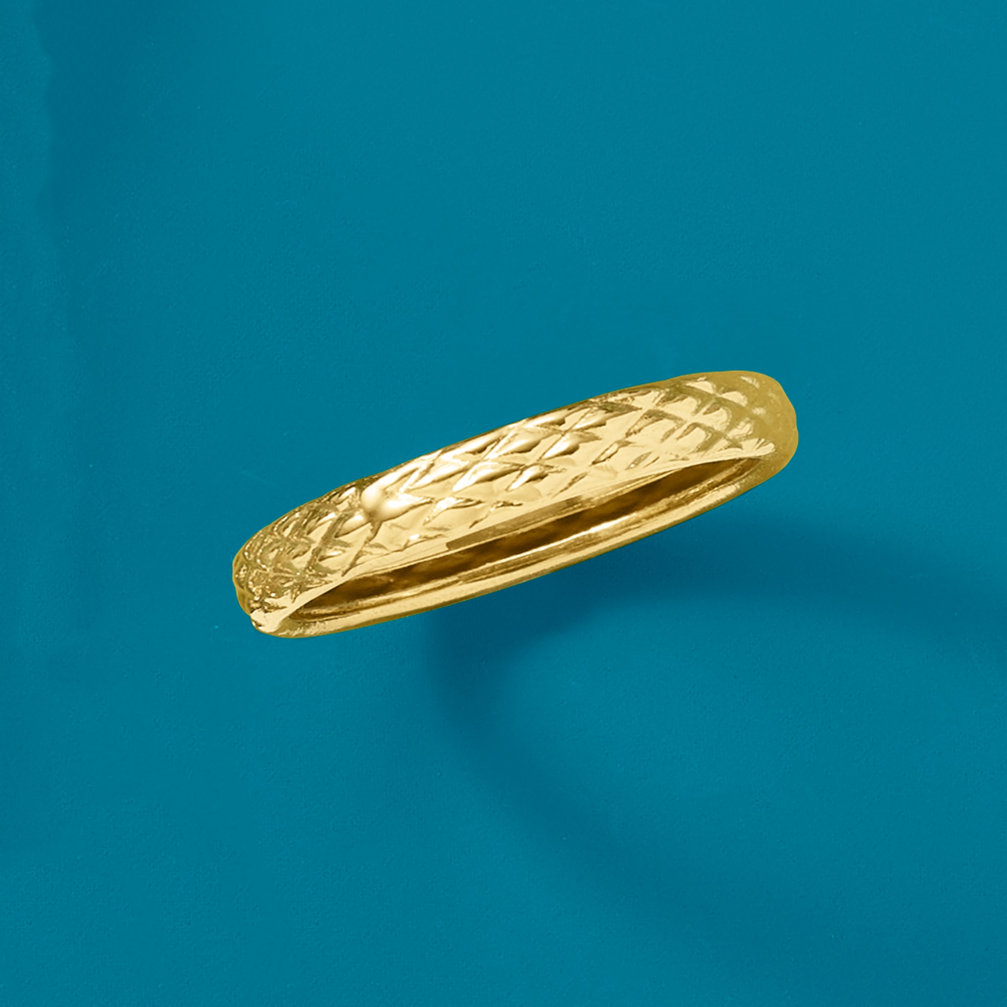 18kt Yellow Gold Quilted Ring