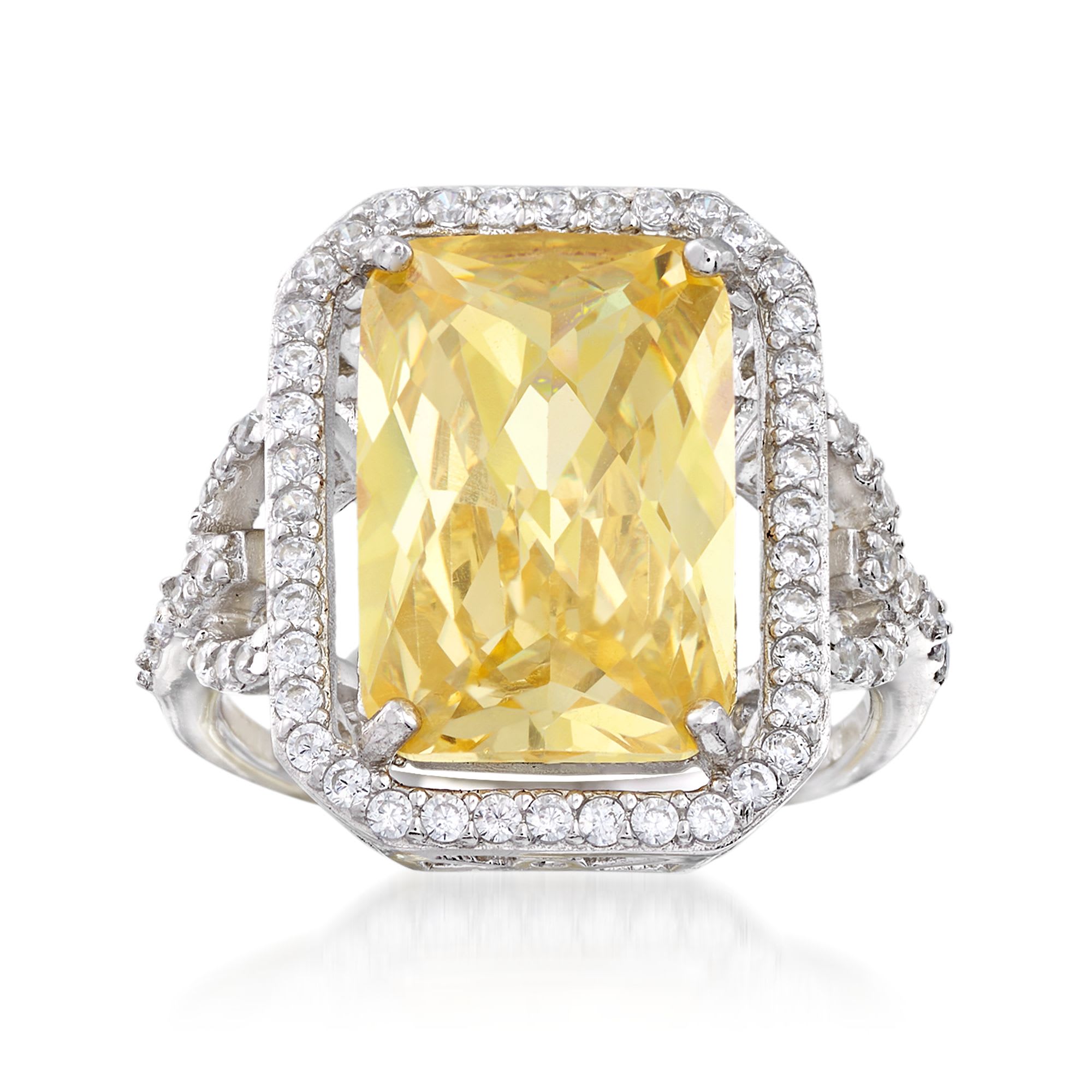 1.95 ct Brilliant Round Cut Canary Yellow Simulated diamond Cubic