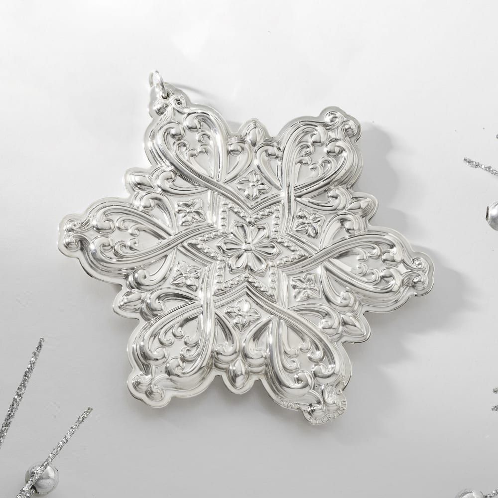 Towle 2022 Sterling Silver Annual Old Master Snowflake Ornament - 33rd  Edition