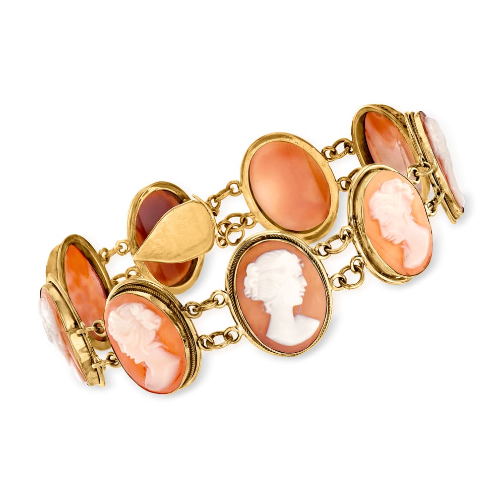 Cameo top bracelet vintage