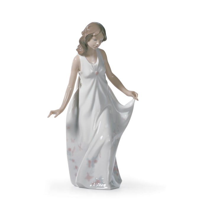 Lladro &quot;Wonderful Mother&quot; Porcelain Figurine