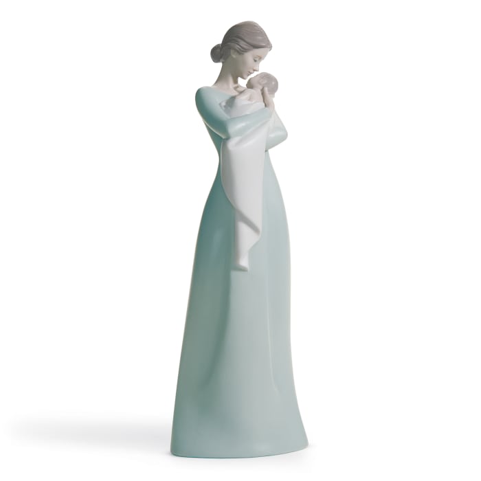 Lladro &quot;Mother's Fond Embrace&quot; Porcelain Figurine