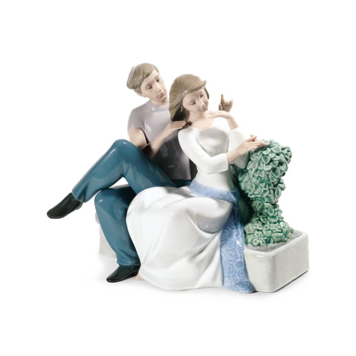 Nao &quot;The Perfect Couple&quot; Porcelain Figurine