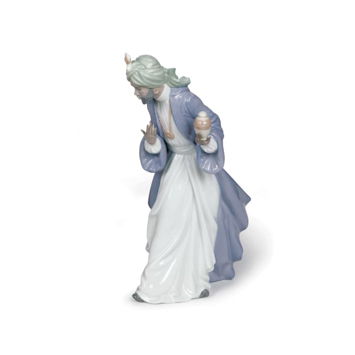 Nao &quot;Nativity - King Balthasar with Jug&quot; Porcelain Figurine  