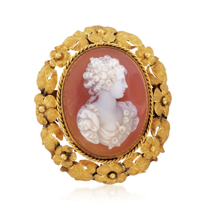 C. 1930 Vintage Agate Cameo Floral Pin in 18kt Yellow Gold